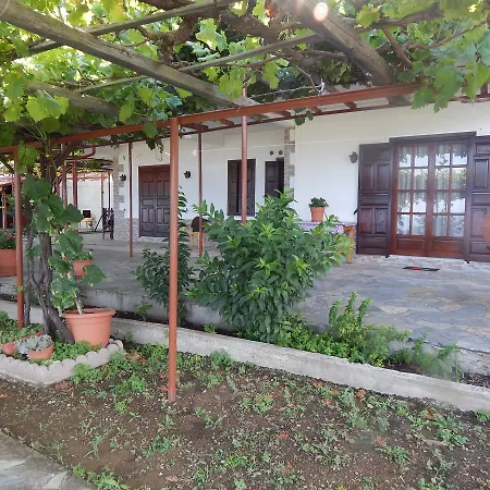 Ktena 公寓 普拉坦亚斯