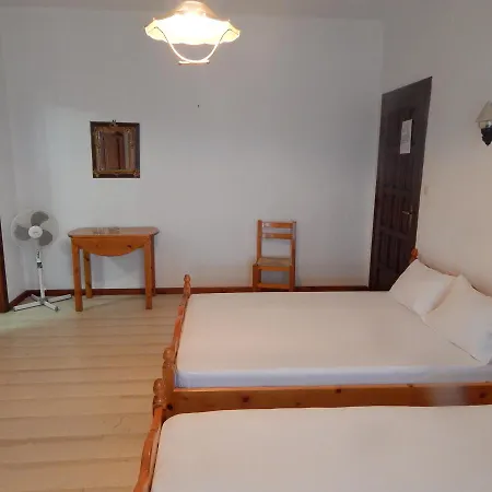 Ktena Платаньяс